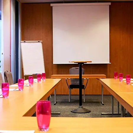 Hotel Mercator Itzehoe-klosterforst 4*