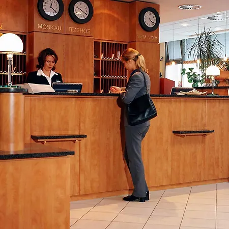 Mercator Itzehoe-klosterforst Hotel 4*